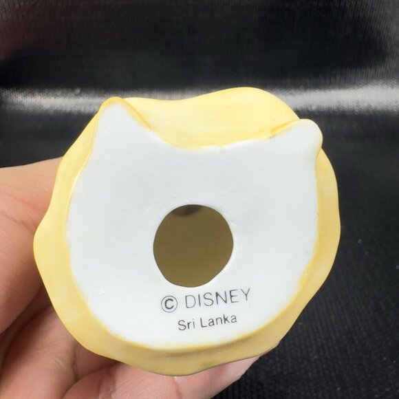 Vintage Disney Sri Lanka Snow White Porcelain Figurine Holding A Blue Bird VTG - Picture 5 of 8